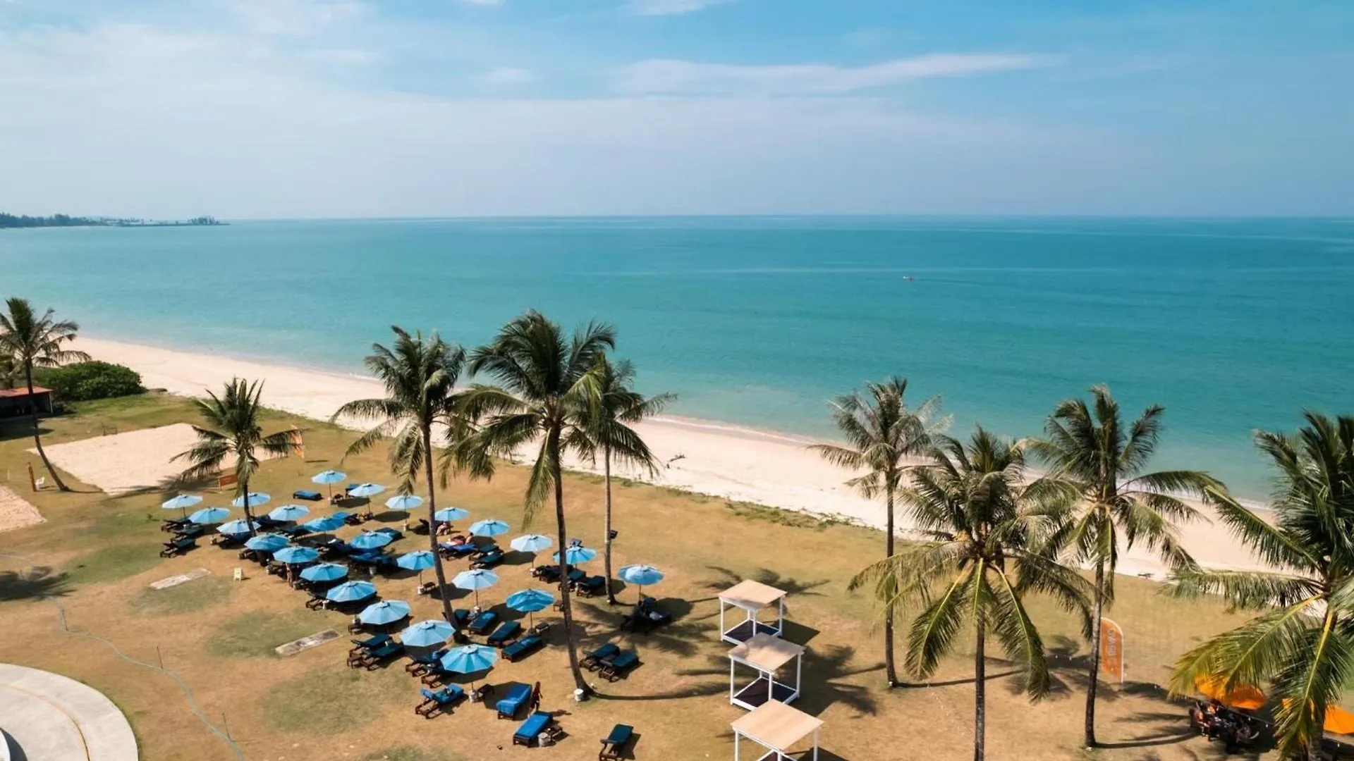 Le Menara Khao Lak Hotel
